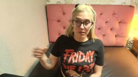 Snapshot of marymorgannn chatting on 08-04-26, 12:47 marymorgannn online show from 08-04-26, 12:47