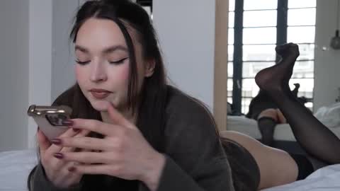 Marina online show from 03-27-26, 10:04