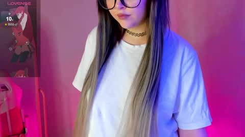 Snapshot of maryshiotta chatting on 01-30-25, 06:00 Mary online show from 01-30-25, 06:00