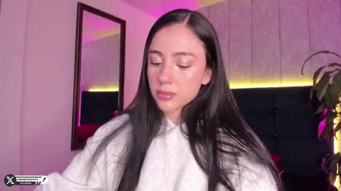 Snapshot of marysofff chatting on 12-14-25, 05:07 marysofff online show from 12-14-25, 05:07