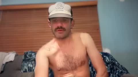 Masculine Hole online show from 09-28-25, 05:57