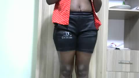 Cate online show from 02-08-25, 06:12