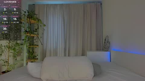 Snapshot of masha_01 chatting on 02-06-26, 01:14 masha_01 online show from 02-06-26, 01:14