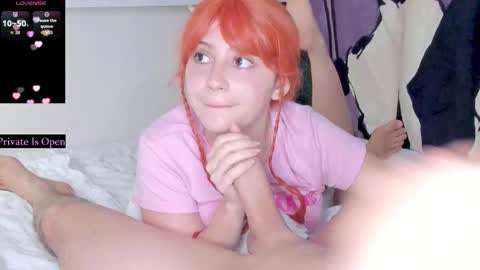 Snapshot of masha_flower chatting on 10-23-25, 12:32 masha_flower online show from 10-23-25, 12:32