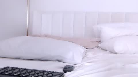 Snapshot of mashaporno chatting on 01-20-25, 04:43 MASHA online show from 01-20-25, 04:43