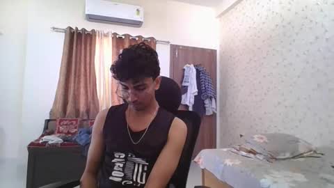 Mask Boy online show from 11-08-25, 05:40