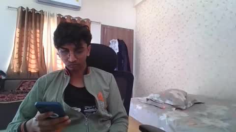 Mask Boy online show from 11-14-25, 03:27