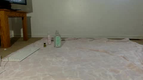 Masked Femboy online show from 09-26-25, 09:30