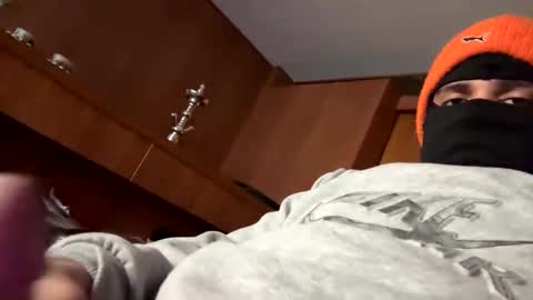 MaskedMan online show from 12-20-24, 02:38