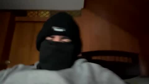 MaskedMan online show from 12-31-24, 11:17