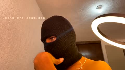 Snapshot of maskedvenomx chatting on 02-17-25, 06:04 maskedvenomx online show from 02-17-25, 06:04