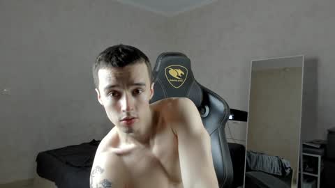 Snapshot of mason_warhol chatting on 01-19-25, 06:21 Mason online show from 01-19-25, 06:21