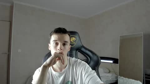 Snapshot of mason_warhol chatting on 03-02-25, 06:08 Mason online show from 03-02-25, 06:08