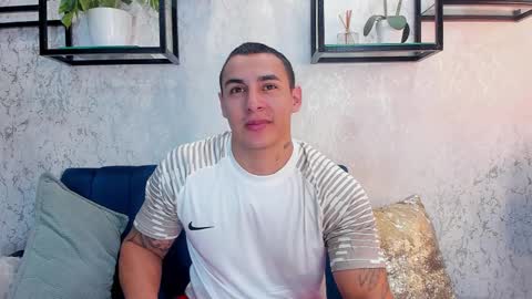 Massimo Contie online show from 02-16-25, 03:05