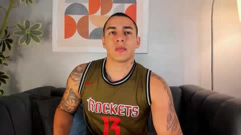 Massimo Contie online show from 10-29-25, 09:22