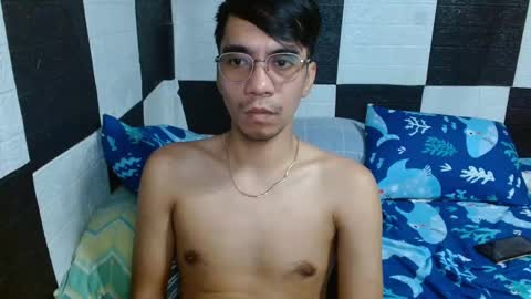 massive_boner02 online show from 12-10-24, 07:05