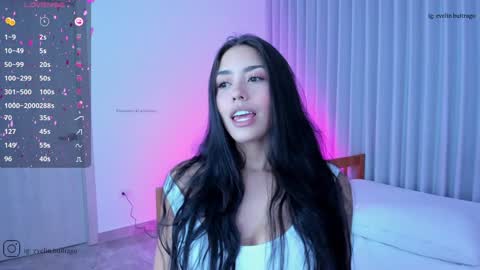 Snapshot of massivecockfuckbunny chatting on 12-10-24, 03:41 Eve   Independent model online show from 12-10-24, 03:41