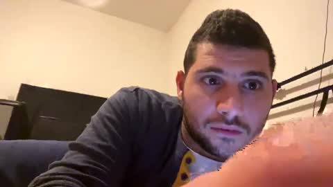 Snapshot of massu1994 chatting on 12-01-24, 11:14 Massu94 online show from 12-01-24, 11:14