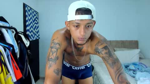 master_boy28 online show from 11-25-25, 11:05