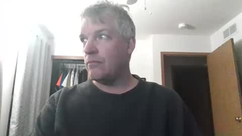 Snapshot of master_thorn chatting on 12-24-24, 01:16 Master Thorn online show from 12-24-24, 01:16