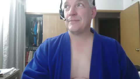 Snapshot of master_thorn chatting on 12-29-24, 02:38 Master Thorn online show from 12-29-24, 02:38