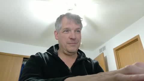 Snapshot of master_thorn chatting on 03-11-25, 02:32 Master Thorn online show from 03-11-25, 02:32