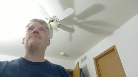 Snapshot of master_thorn chatting on 09-09-25, 02:11 Master Thorn online show from 09-09-25, 02:11