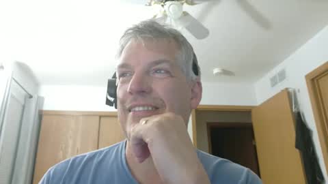 Snapshot of master_thorn chatting on 09-18-25, 02:13 Master Thorn online show from 09-18-25, 02:13