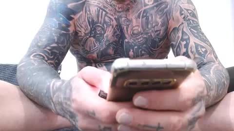 Snapshot of masterbigcock25 chatting on 01-29-25, 10:22 FOLLOW ME ON more material many video cum online show from 01-29-25, 10:22