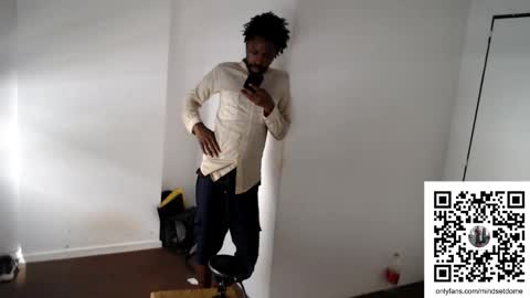 Snapshot of masterdomfuck chatting on 01-12-26, 05:29 Masterdomfuck online show from 01-12-26, 05:29