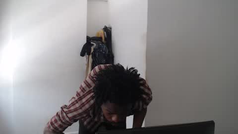 Snapshot of masterdomfuck chatting on 02-02-26, 03:44 Masterdomfuck online show from 02-02-26, 03:44