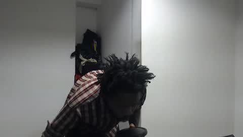 Snapshot of masterdomfuck chatting on 02-03-26, 06:51 Masterdomfuck online show from 02-03-26, 06:51