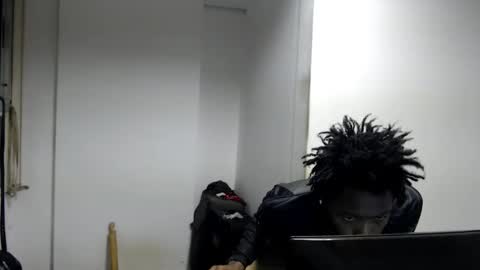 Snapshot of masterdomfuck chatting on 03-01-26, 11:18 Masterdomfuck online show from 03-01-26, 11:18