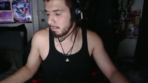 Snapshot of mastergoku945657 chatting on 11-17-25, 06:08 mastergoku945657 online show from 11-17-25, 06:08