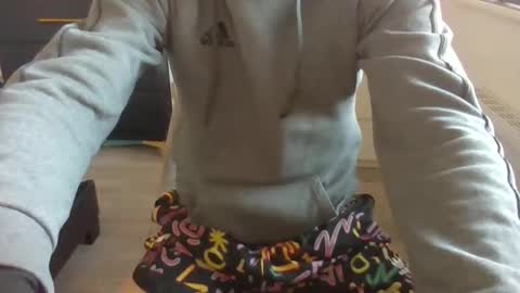 Snapshot of masterjepp92 chatting on 03-06-25, 12:30 masterjepp92 online show from 03-06-25, 12:30