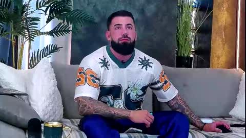 masterkingofmuscle online show from 10-16-25, 08:15