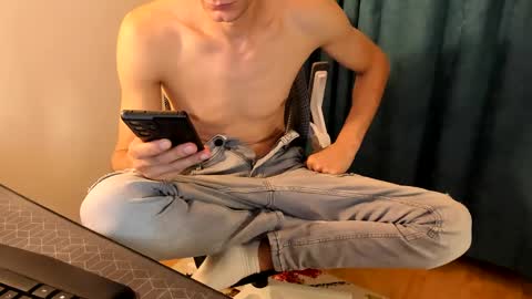 Snapshot of mastermiko chatting on 12-01-24, 11:14 Silly Rabbit online show from 12-01-24, 11:14