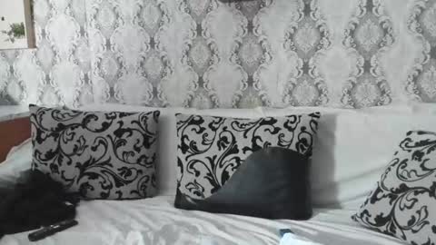 Snapshot of mastermusclejon chatting on 01-28-25, 10:01 Jon online show from 01-28-25, 10:01