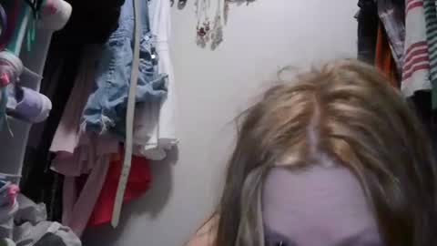 alex online show from 11-09-25, 01:09