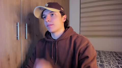 mastrangelo_x online show from 10-07-25, 02:20