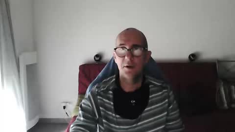 mat11efou online show from 10-10-25, 11:31