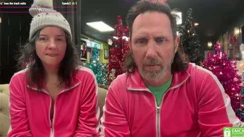 Snapshot of matchingtracksuits chatting on 01-12-25, 04:40 Jer and Kel online show from 01-12-25, 04:40