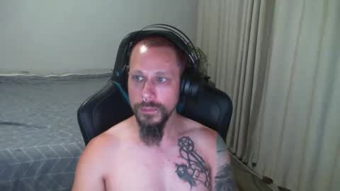 Snapshot of matchy666 chatting on 01-05-25, 08:32 Matchy online show from 01-05-25, 08:32