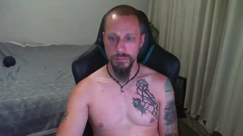 Snapshot of matchy666 chatting on 01-19-25, 08:39 Matchy online show from 01-19-25, 08:39