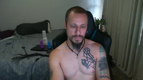 Snapshot of matchy666 chatting on 01-31-25, 06:13 Matchy online show from 01-31-25, 06:13