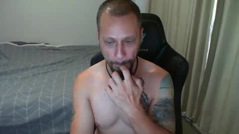 Snapshot of matchy666 chatting on 02-11-25, 06:40 Matchy online show from 02-11-25, 06:40