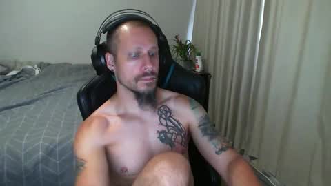 Snapshot of matchy666 chatting on 02-25-25, 06:36 Matchy online show from 02-25-25, 06:36