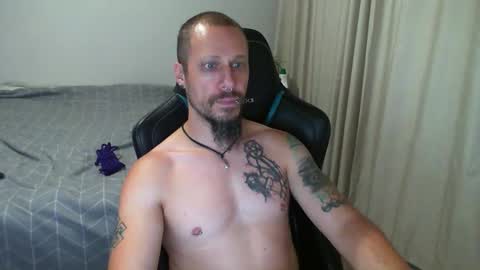 Snapshot of matchy666 chatting on 02-28-25, 05:26 Matchy online show from 02-28-25, 05:26