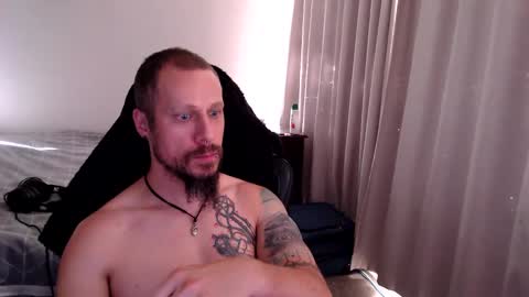 Snapshot of matchy666 chatting on 03-11-25, 05:16 Matchy online show from 03-11-25, 05:16