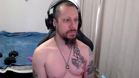 Snapshot of matchy666 chatting on 10-10-25, 08:30 Matchy online show from 10-10-25, 08:30